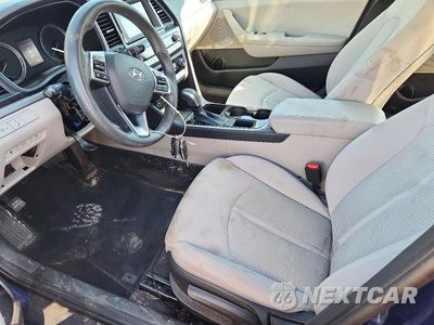 Zdjęcie 7 z 12 samochodu: 2018 HYUNDAI SONATA SE VIN:5NPE24AF6JH728341 - miniatura