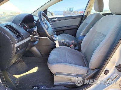 Zdjęcie 7 z 12 samochodu: 2012 NISSAN SENTRA 2.0 VIN:3N1AB6AP7CL676033 - miniatura