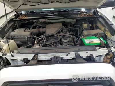 Zdjęcie 11 z 12 samochodu: 2017 TOYOTA TACOMA SR VIN:5TFRX5GN6HX077038 - miniatura