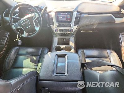 Zdjęcie 8 z 13 samochodu: 2019 GMC YUKON SLT VIN:1GKS2BKC9KR307093 - miniatura