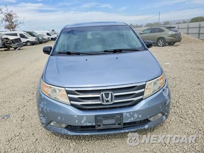 Piąte zdjęcie samochodu w środku: 2012 HONDA ODYSSEY TOURING VIN:5FNRL5H98CB130628 - miniatura
