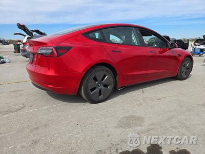 Trzecie zdjęcie samochodu z tyłu: 2022 TESLA MODEL 3 VIN:5YJ3E1EA7NF370361 - miniatura