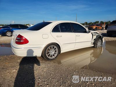 Trzecie zdjęcie samochodu z tyłu: 2005 MERCEDES-BENZ E 320 CDI VIN:WDBUF26J05A631150 - miniatura