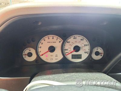 Zdjęcie 9 z 13 samochodu: 2001 FORD ESCAPE XLT VIN:1FMYU03111KF43404 - miniatura