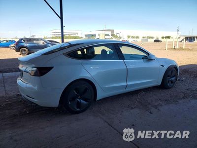 Trzecie zdjęcie samochodu z tyłu: 2019 TESLA MODEL 3 VIN:5YJ3E1EB9KF436932 - miniatura