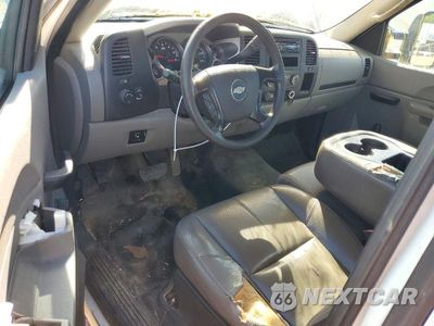 Zdjęcie 8 z 12 samochodu: 2014 CHEVROLET SILVERADO C2500 HEAVY DUTY VIN:1GB0CVCG9EF158486 - miniatura