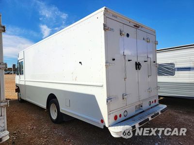 Drugie zdjęcie samochodu z przodu: 2013 FORD F59 DELIVERY TRUCK VIN:1F65F5KY8D0A00440 - miniatura