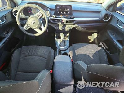 Zdjęcie 8 z 12 samochodu: 2020 KIA FORTE FE VIN:3KPF24AD3LE192829 - miniatura