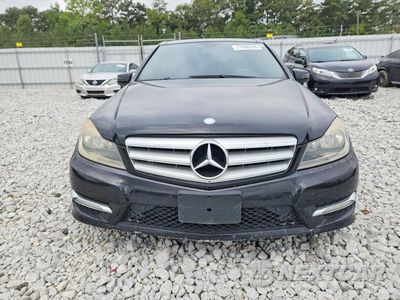 Piąte zdjęcie samochodu w środku: 2012 MERCEDES-BENZ C 250 VIN:WDDGF4HB6CR218461 - miniatura