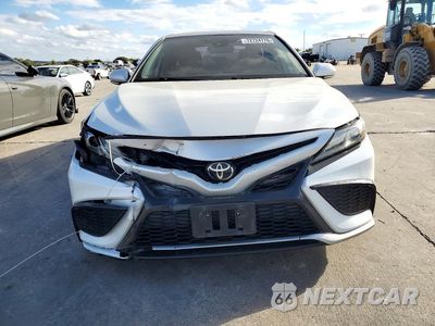 Piąte zdjęcie samochodu w środku: 2023 TOYOTA CAMRY XSE VIN:4T1K61AK8PU722232 - miniatura