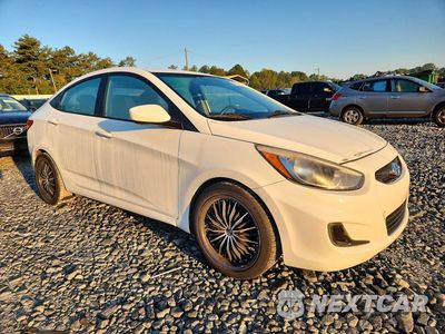 Czwarte zdjęcie samochodu z boku: 2017 HYUNDAI ACCENT SE VIN:KMHCT4AE4HU175129 - miniatura