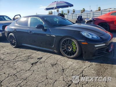 Czwarte zdjęcie samochodu z boku: 2014 PORSCHE PANAMERA S HYBRID VIN:WP0AD2A79EL044861 - miniatura