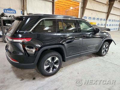 Trzecie zdjęcie samochodu z tyłu: 2024 JEEP GRAND CHEROKEE LIMITED 4XE VIN:1C4RJYB67RC142653 - miniatura