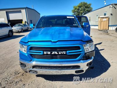 Piąte zdjęcie samochodu w środku: 2021 RAM 1500 BIG HORN/LONE STAR VIN:1C6SRFFTXMN804132 - miniatura
