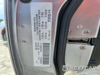 Zdjęcie 12 z 12 samochodu: 2015 CHRYSLER 300 LIMITED VIN:2C3CCAAGXFH786761 - miniatura