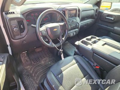 Zdjęcie 8 z 12 samochodu: 2023 CHEVROLET SILVERADO C1500 VIN:3GCNAAEK6PG340567 - miniatura