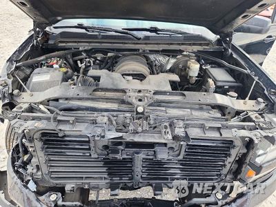 Zdjęcie 11 z 12 samochodu: 2018 CHEVROLET SILVERADO K1500 LT VIN:3GCUKREC5JG202817 - miniatura