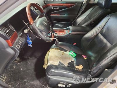 Zdjęcie 7 z 12 samochodu: 2007 LEXUS LS 460L VIN:JTHGL46F175009407 - miniatura