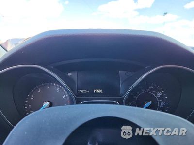 Zdjęcie 9 z 12 samochodu: 2018 FORD FOCUS SE VIN:1FADP3K22JL291040 - miniatura