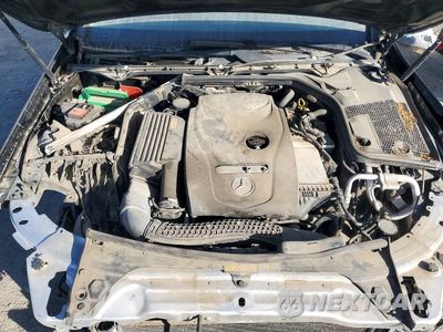 Zdjęcie 11 z 13 samochodu: 2016 MERCEDES-BENZ C 300 VIN:55SWF4JB2GU132879 - miniatura