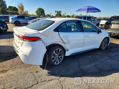 Trzecie zdjęcie samochodu z tyłu: 2021 TOYOTA COROLLA SE VIN:5YFS4MCE9MP065128 - miniatura