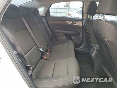 Zdjęcie 10 z 12 samochodu: 2019 KIA FORTE LXS VIN:3KPF24AD5KE107911 - miniatura