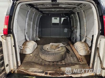 Zdjęcie 10 z 13 samochodu: 2006 CHEVROLET EXPRESS 1500 DELIVERY VAN VIN:1GCFH15T661230771 - miniatura
