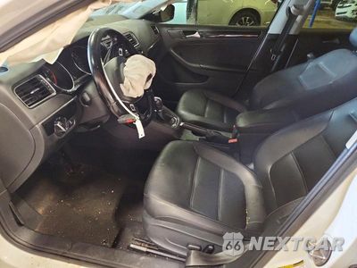 Zdjęcie 7 z 12 samochodu: 2017 VOLKSWAGEN JETTA SEL VIN:3VWL17AJ9HM384392 - miniatura