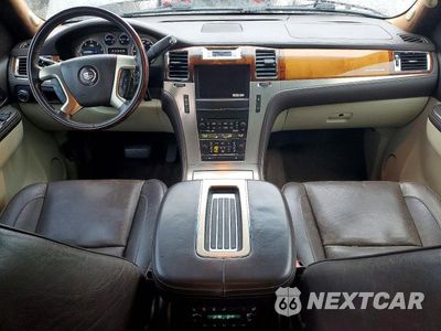 Zdjęcie 8 z 13 samochodu: 2011 CADILLAC ESCALADE PLATINUM VIN:1GYS3DEF5BR267020 - miniatura