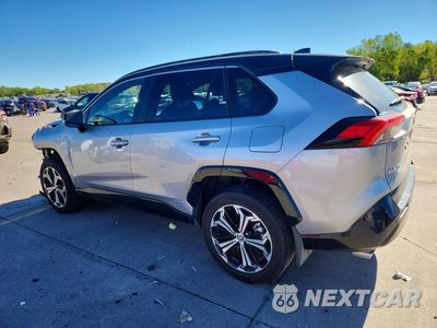 Drugie zdjęcie samochodu z przodu: 2024 TOYOTA RAV4 PRIME XSE VIN:JTMFB3FV8RD168368 - miniatura