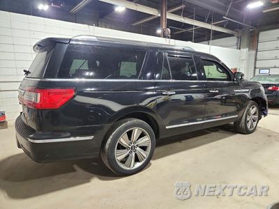 Trzecie zdjęcie samochodu z tyłu: 2018 LINCOLN NAVIGATOR L RESERVE VIN:5LMJJ3LT8JEL12427 - miniatura