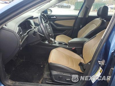 Zdjęcie 7 z 12 samochodu: 2019 VOLKSWAGEN JETTA SEL PREMIUM VIN:3VWG57BUXKM005857 - miniatura