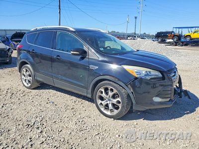 Czwarte zdjęcie samochodu z boku: 2015 FORD ESCAPE TITANIUM VIN:1FMCU9JXXFUA76484 - miniatura