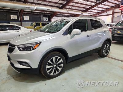 2018 BUICK ENCORE ESSENCE KL4CJGSBXJB550629 - główne zdjęcie licytacji z USA - miniatura