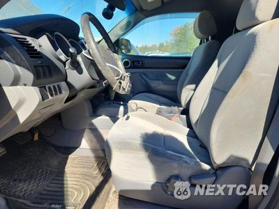 Zdjęcie 7 z 12 samochodu: 2008 TOYOTA TACOMA BASE VIN:5TENX22N28Z470483 - miniatura
