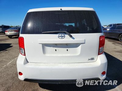 Zdjęcie 6 z 13 samochodu: 2014 SCION XB BASE VIN:JTLZE4FE4EJ051414 - miniatura