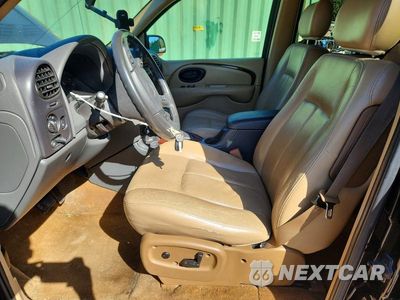 Zdjęcie 7 z 13 samochodu: 2003 OLDSMOBILE BRAVADA VIN:1GHDT13S432125372 - miniatura