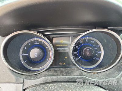 Zdjęcie 9 z 12 samochodu: 2014 HYUNDAI SONATA LIMITED VIN:5NPEC4AC9EH916733 - miniatura