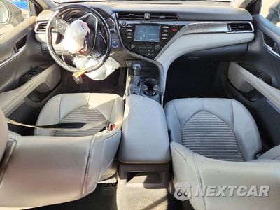 Zdjęcie 8 z 12 samochodu: 2018 TOYOTA CAMRY HYBRID SE VIN:4T1B21HK8JU507295 - miniatura