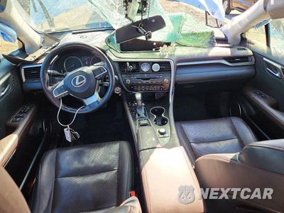 Zdjęcie 8 z 13 samochodu: 2017 LEXUS RX 350 BASE VIN:JTJBZMCA6H2023130 - miniatura