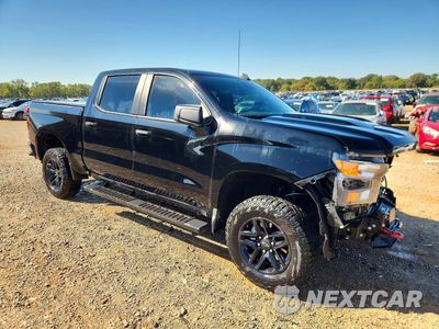Czwarte zdjęcie samochodu z boku: 2025 CHEVROLET SILVERADO K1500 TRAIL BOSS CUSTOM VIN:3GCPKCEK6SG250751 - miniatura