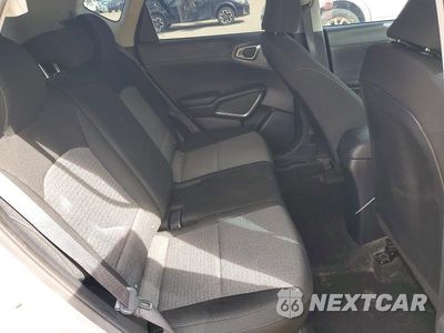 Zdjęcie 11 z 13 samochodu: 2021 KIA SOUL S VIN:KNDJ23AU2M7739448 - miniatura