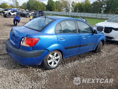 Trzecie zdjęcie samochodu z tyłu: 2010 KIA RIO BASE VIN:KNADH4A36A6667371 - miniatura