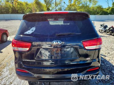 Zdjęcie 6 z 13 samochodu: 2018 KIA SORENTO L VIN:5XYPG4A39JG430793 - miniatura