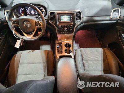Zdjęcie 8 z 12 samochodu: 2017 JEEP GRAND CHEROKEE LAREDO VIN:1C4RJFAG8HC841948 - miniatura