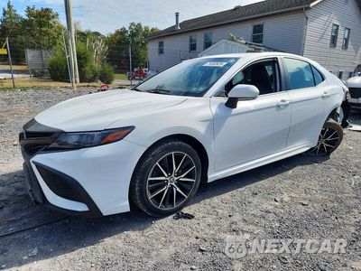 2022 TOYOTA CAMRY SE 4T1G11AK7NU645614 - główne zdjęcie licytacji z USA - miniatura