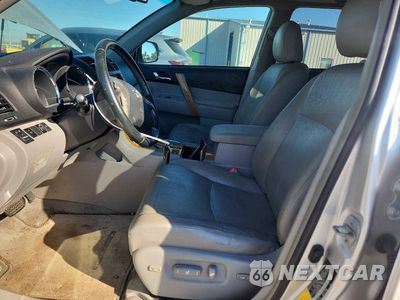 Zdjęcie 7 z 13 samochodu: 2009 TOYOTA HIGHLANDER HYBRID LIMITED VIN:JTEEW44AX92031140 - miniatura
