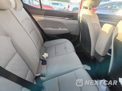 Zdjęcie 10 z 12 samochodu: 2017 HYUNDAI ELANTRA SE VIN:5NPD84LF9HH037838 - miniatura