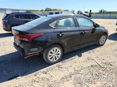 Trzecie zdjęcie samochodu z tyłu: 2018 HYUNDAI ACCENT SE VIN:3KPC24A34JE035320 - miniatura