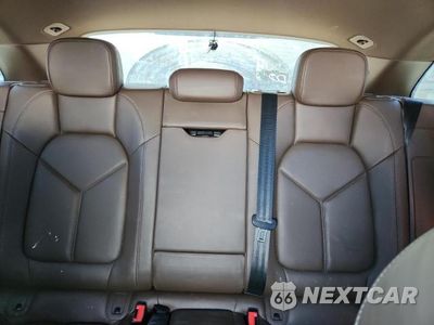 Zdjęcie 10 z 13 samochodu: 2018 PORSCHE MACAN S VIN:WP1AB2A53JLB37923 - miniatura